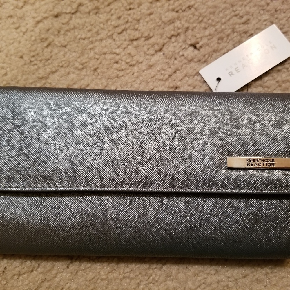 Kenneth Cole Reaction wallet